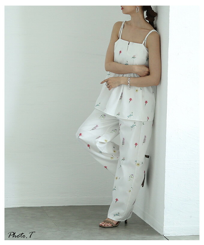 爽やかな甘さ引き立つ花柄セミワイドストレートパンツ レディース ファッション パンツ 花柄 小花柄 ドット セミワイド ロング ウエストゴム 春 夏 秋 30代 40代 50代 60代 サワアラモード sawaalamode otona 大人 kawaii 可愛い 洋服 かわいい服 【6月12日20時販売新作】 a-la-mode-10014096 ALAMODE アラモード サンプル画像3