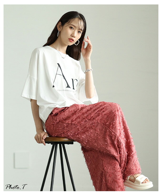 一枚で垢抜ける大胆ロゴが目を惹くオーバーシルエットTシャツ レディース ファッション トップス カットソー Tシャツ オーバーT ロゴ 半袖 夏 夏服 30代 40代 50代 60代 サワアラモード sawaalamode otona 大人 kawaii 可愛い 【7月23日20時販売新作】 【メール便可】 a-la-mode-10014196 ALAMODE アラモード サンプル画像3