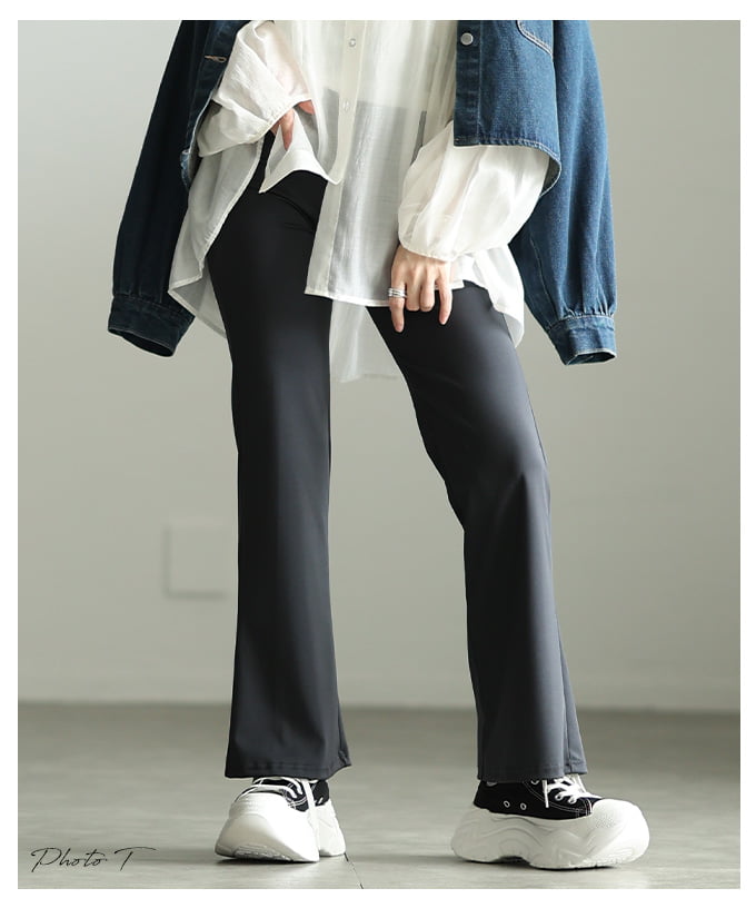 脚長見えするボンディングフレアレギンスパンツ レディース ボトムス パンツ レギンス ロング丈 無地 フレア シンプル ブラック グレー 春 夏 春服 夏服 30代 40代 50代 60代 アラモード alamode otona 大人 kawaii 可愛い 洋服 かわいい服 【5月18日20時販売新作】 a-la-mode-10014940 ALAMODE アラモード サンプル画像2