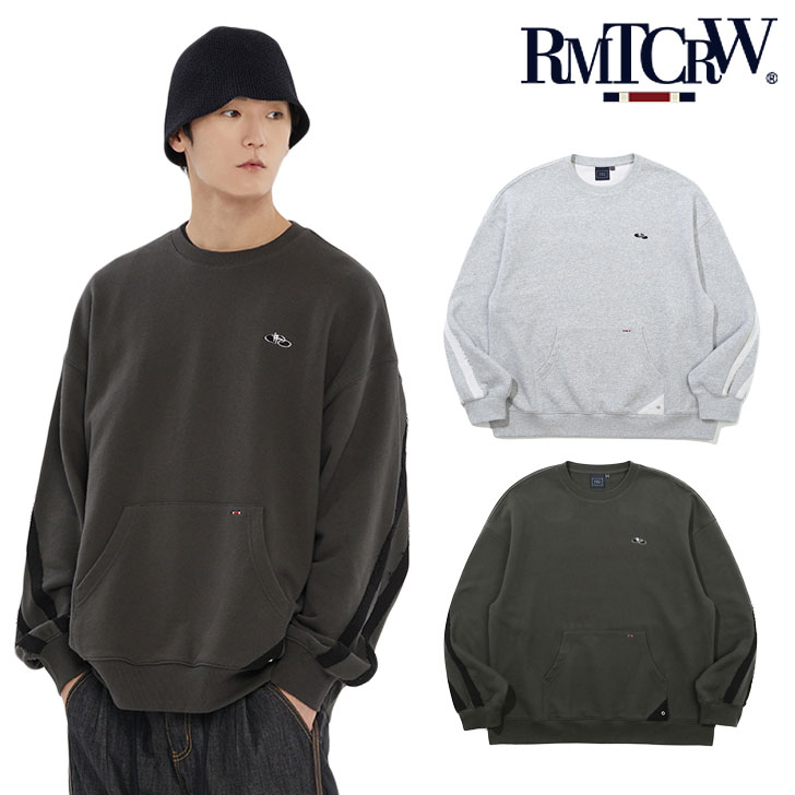 ロマンティッククラウン トレーナ ROMANTIC CROWN 正規販売店 メンズ レディース REVERSE LINE POCKET CREWNECK リバース ライン ポケット クルーネック GREY グレー CHARCOAL チャコール 23RCFWTCRU001 ウェア 芸能人からも愛用され、若者から絶大な人気を集めている韓国ブランド、ROMANTIC CROWN（ロマンティック クラウン）。 背面の袖まで続くヴィンテージなラインと前面のカンガルーポケットがポイントのトップスです。 オーバーフィットで男女ともに楽に着用できます。 素材 : コットン90％、ポリエステル10％ ※お客様のご覧になられますパソコン機器及びモニタの設定及び出力環境、 また撮影時の照明等で、実際の商品素材の色と相違する場合もありますのでご了承下さい。商品紹介 ロマンティッククラウン トレーナ ROMANTIC CROWN 正規販売店 メンズ レディース REVERSE LINE POCKET CREWNECK リバース ライン ポケット クルーネック GREY グレー CHARCOAL チャコール 23RCFWTCRU001 ウェア 芸能人からも愛用され、若者から絶大な人気を集めている韓国ブランド、ROMANTIC CROWN（ロマンティック クラウン）。 背面の袖まで続くヴィンテージなラインと前面のカンガルーポケットがポイントのトップスです。 オーバーフィットで男女ともに楽に着用できます。 素材 : コットン90％、ポリエステル10％ ※お客様のご覧になられますパソコン機器及びモニタの設定及び出力環境、 また撮影時の照明等で、実際の商品素材の色と相違する場合もありますのでご了承下さい。 商品仕様 商品名 ロマンティッククラウン トレーナ ROMANTIC CROWN 正規販売店 メンズ レディース REVERSE LINE POCKET CREWNECK リバース ライン ポケット クルーネック GREY グレー CHARCOAL チャコール 23RCFWTCRU001 ウェア ブランド ROMANTIC CROWN カラー GREY/CHARCOAL 素材 コットン90％、ポリエステル10％ ※ご注意（ご購入の前に必ずご一読下さい。） ※ ・当ショップは、メーカー等の海外倉庫と共通在庫での販売を行なっており、お取り寄せに約7-14営業日（土日祝日を除く）お時間を頂く商品がございます。 そのためご購入後、ご指定頂きましたお日にちに間に合わせることができない場合もございます。 ・また、WEB上で「在庫あり」となっている商品につきましても、複数店舗で在庫を共有しているため「欠品」となってしまう場合がございます。 在庫切れ・発送遅れの場合、迅速にご連絡、返金手続きをさせて頂きます。 ご連絡はメールにて行っておりますので、予めご了承下さいませ。 当ショップからのメール受信確認をお願い致します。 （本サイトからメールが送信されます。ドメイン指定受信設定の際はご注意下さいませ。） ・北海道、沖縄県へのお届けにつきましては、送料無料対象商品の場合も 追加送料500円が必要となります。 ・まれに靴箱にダメージや走り書きなどがあることもございます。 多くの商品が海外輸入商品となるため日本販売のタグ等がついていない商品もございますが、全て正規品となっておりますのでご安心ください。 ・検品は十分に行っておりますが、万が一商品にダメージ等を発見しましたらすぐに当店までご連絡下さい。 （ご使用後の交換・返品等には、基本的に応じることが出来ませんのでご注意下さいませ。） また、こちらの商品はお取り寄せのためクレーム・返品には応じることが出来ませんので、こだわりのある方は事前にお問い合わせ下さい。 誠実、また迅速に対応させて頂きます。