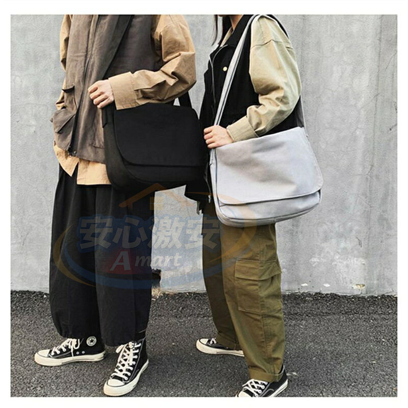 ☆new arrival ＊オシャレ男子バッグ・ ◆サイズ 　高:29cm/長:35cm/厚:12cm ◆素材 　キャンバス、ポリ、その他 ◆商品内容 　バッグ ※掲載しているサイズ詳細は商品より若干の誤差が生じる場合がございます。 ※お品物の色合いは撮影環境、PCパソコンの環境により、若干異なる場合がございます。 メーカー希望小売価格はメーカーサイトに基づいて掲載しています