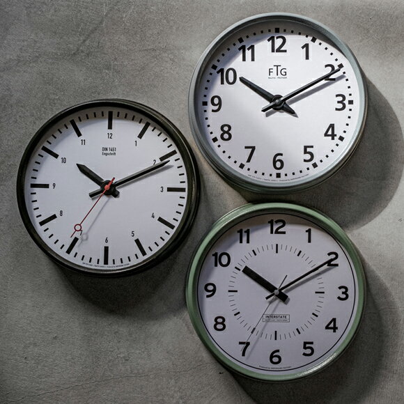 掛け時計 掛時計 アナログ 30cm スイープ 音がしない 静音タイプ 壁掛け時計 おしゃれ インダストリアル 北欧 海外 交通機関 フォント使用 鉄道時計 DIN (EL-AMP-C062) [2]