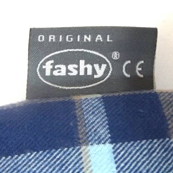 ファシー FASHY 湯たんぽ ドイツ製 2リットル タータンチェッククロスネイビー 特典付 (SSa095) 湯タンポ 2.0 2L fashy ゆたんぽ 送料無料 プレーン カバー セット販売 かわいい 可愛い おしゃれ キッズ 子供 こども 停電 省エネ 健康 安眠 グッズ