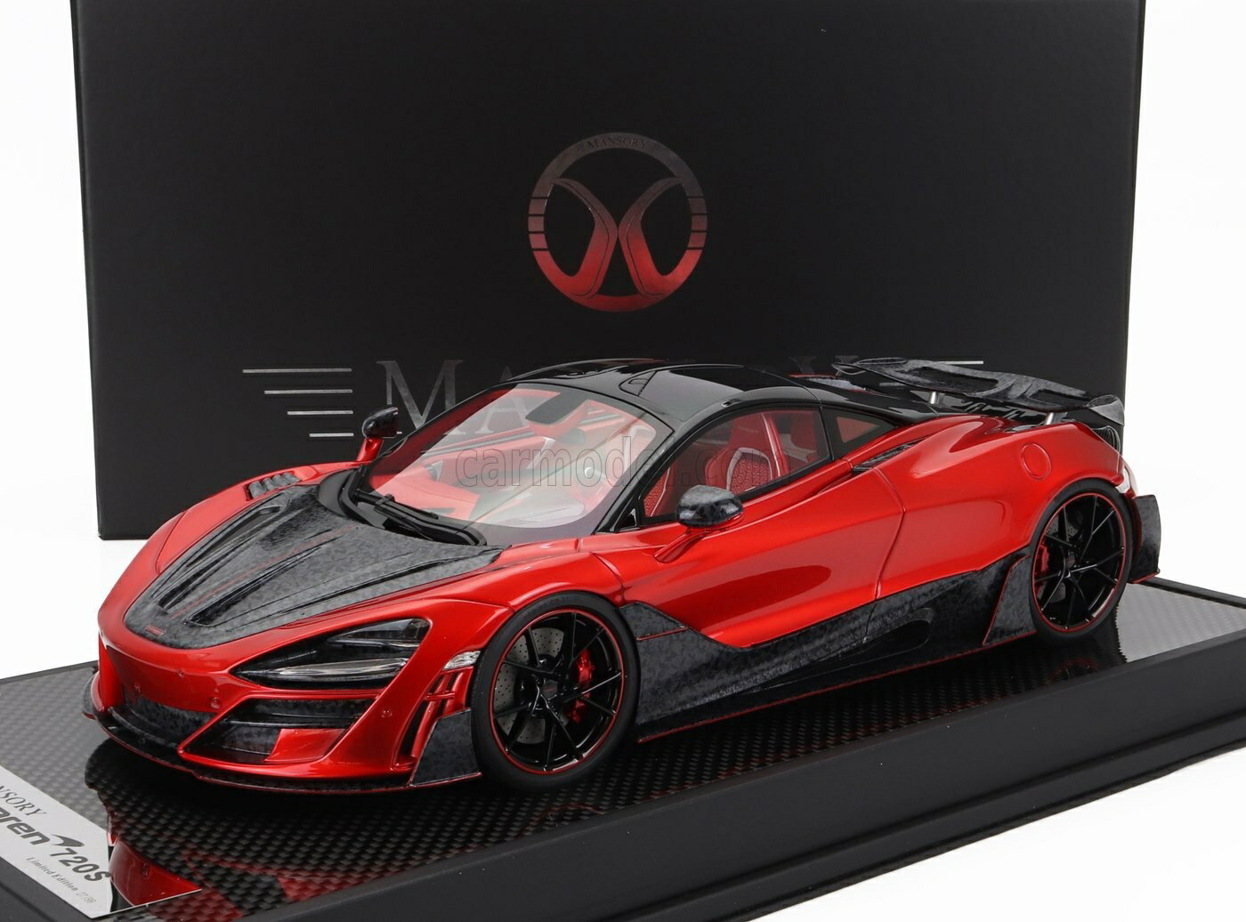 ミニカー 1/18 マクラーレン 720S MOTORHELIX 1/18 McLAREN 720S MANSORY 2019 RED CARBON MY18-MCCR