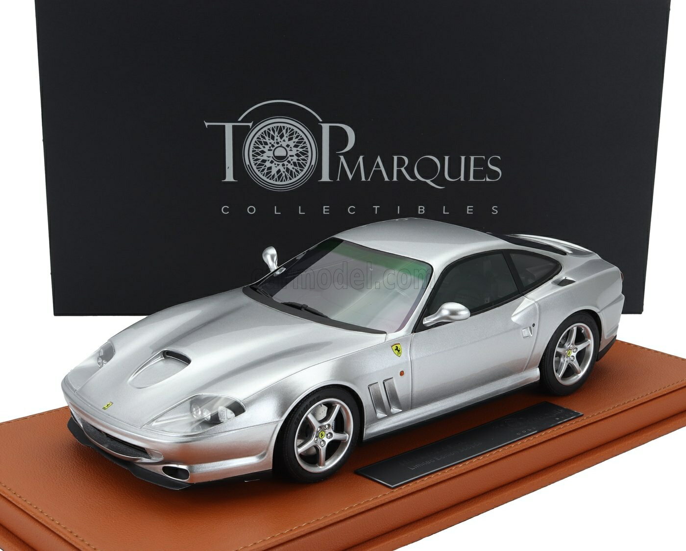 ミニカー 1/18 フェラーリ 550 TOPMARQUES 1/18 FERRARI 550 MARANELLO 1996 SILVER TOP121C