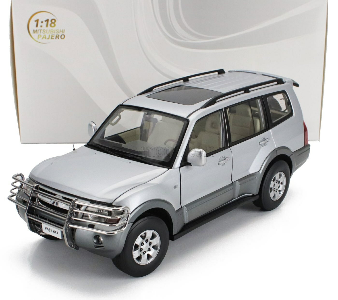 楽天市場】ミニカー 1/18 三菱パジェロの通販 楽天市場】ミニカー 1/18 三菱パジェロの通販