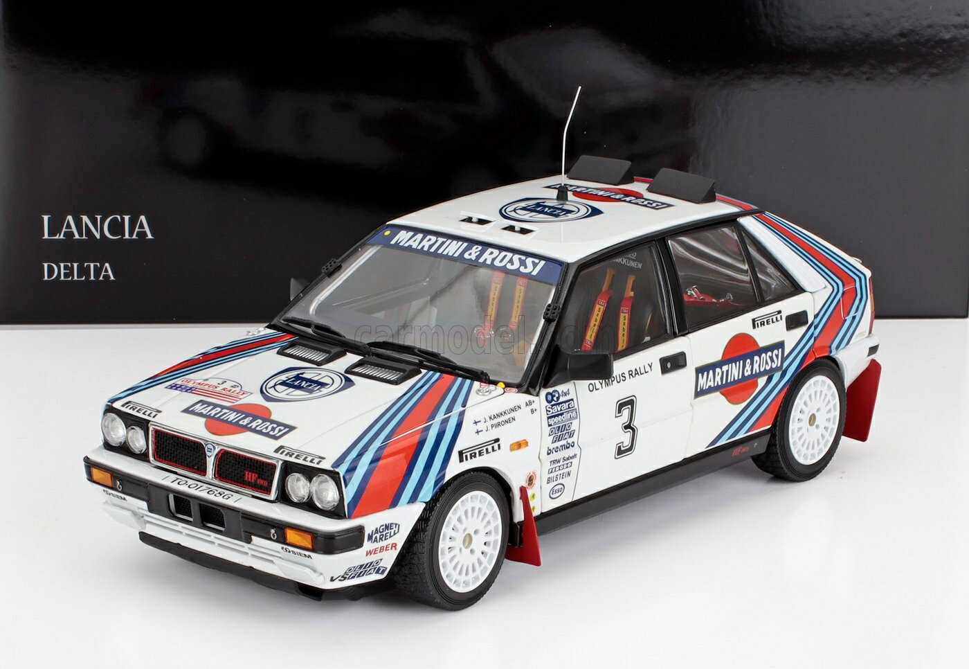 ミニカー 1/18 ランチア デルタ 京商 KYOSHO 1/18 LANCIA DELTA HF INTEGRALE 4WD TEAM MARTINI & ROSSI RACING N 3 WINNER 1987 WHITE 08960E