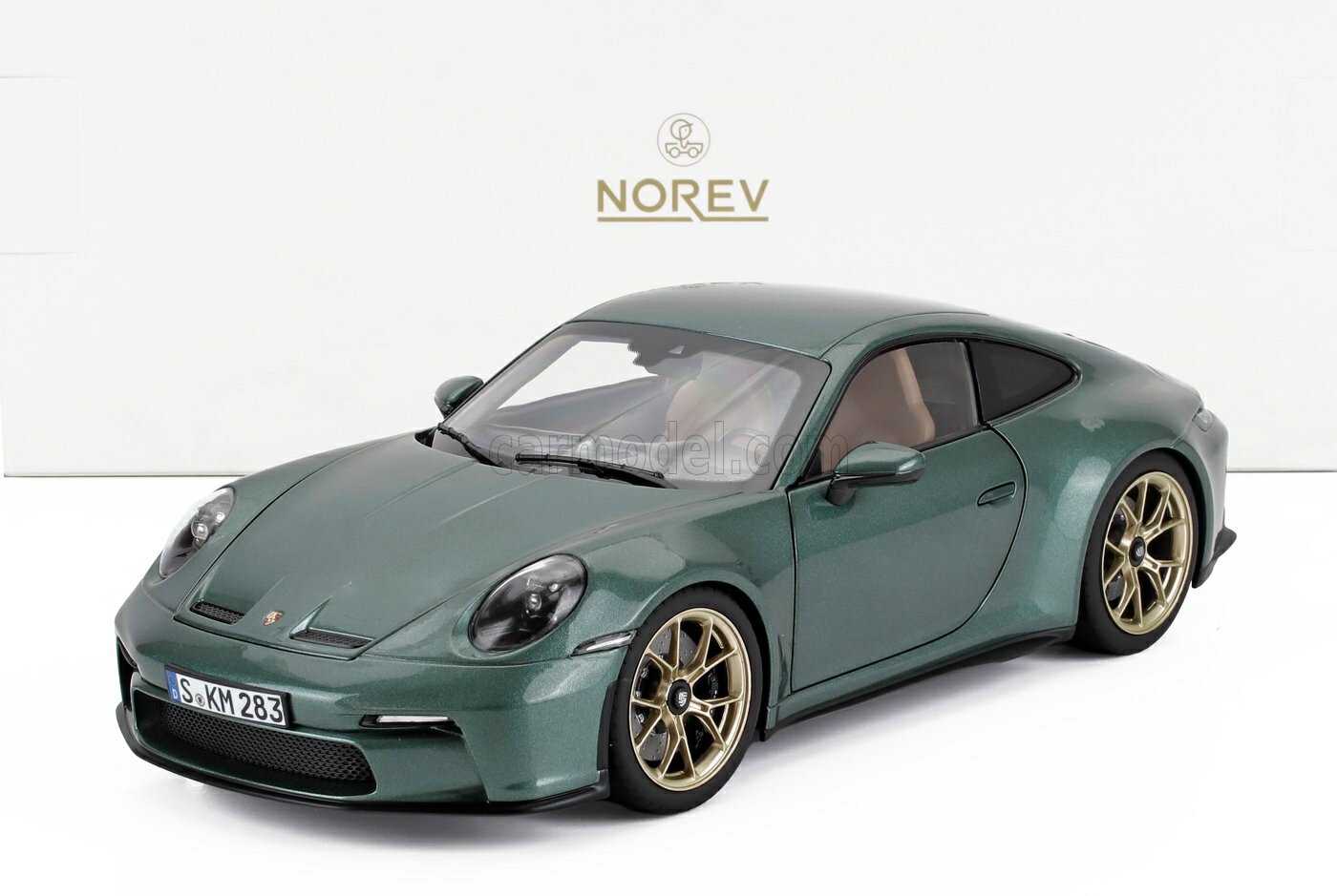 樂天商城 - ミニカー 1/18 ポルシェ 911 GT3 ノレブ NOREV 1/18 PORSCHE 911 992 GT3 WITH TOURING PACKET COUPE 2021 GREEN MET 187382