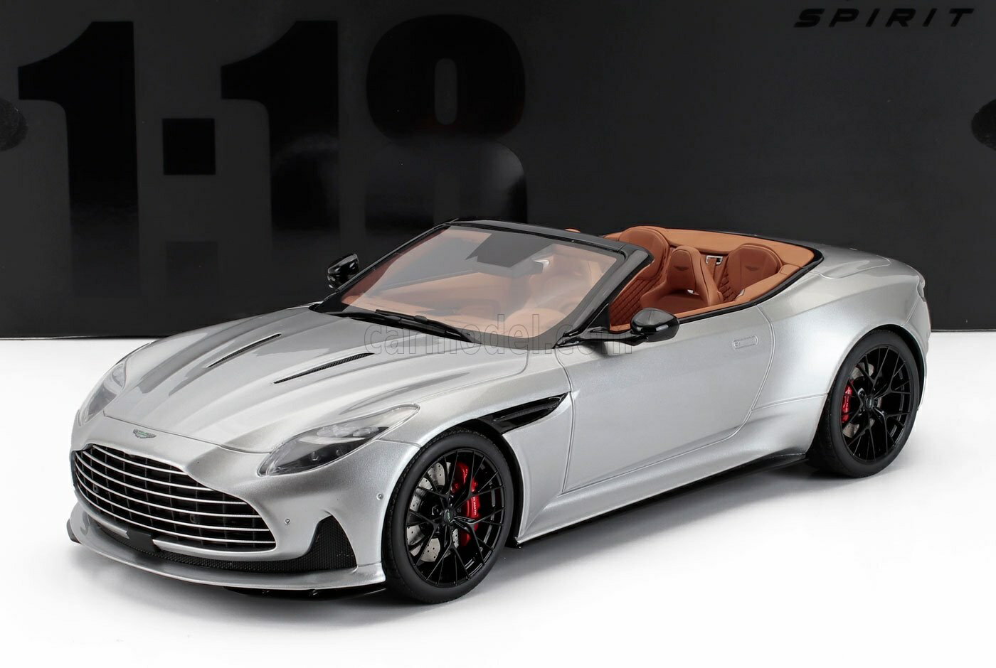 Rakuten - ミニカー 1/18 アストンマーチン DB12 GT-SPIRIT 1/18 ASTON MARTIN DB12 VOLANTE CABRIOLET OPEN 2023 SILVER GT945