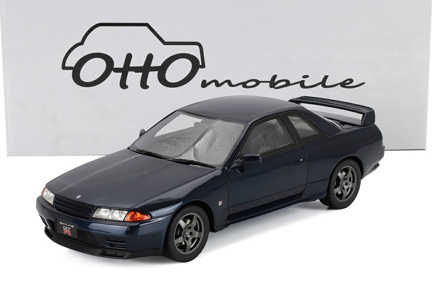 楽天市場】gt－r r 32 ミニカー 1／18の通販