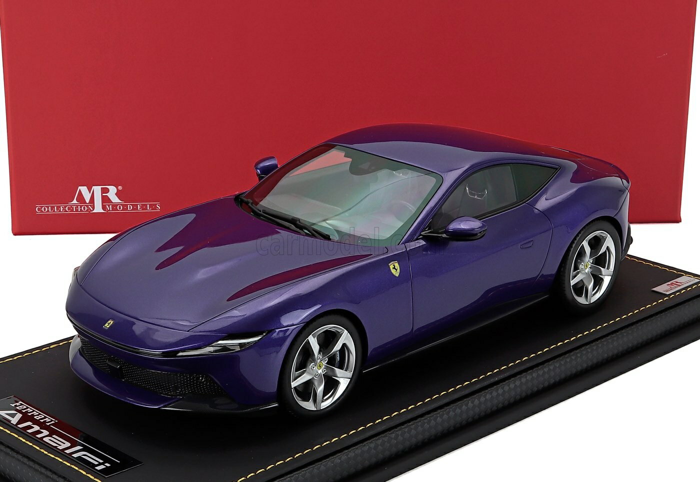 Rakuten - ミニカー 1/18 フェラーリ アマルフィ MR-MODELS 1/18 FERRARI AMALFI 2025 VIOLETTO DINO - PURPLE FE046SE2