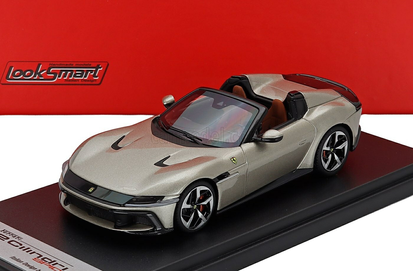 ミニカー 1/43 フェラーリ 12チリンドリ LOOKSMART 1/43 FERRARI 12CILINDRI V12 830cv SPIDER OPEN 2024 GRIGIO INGRID - LIGHT GREY MET LS556J