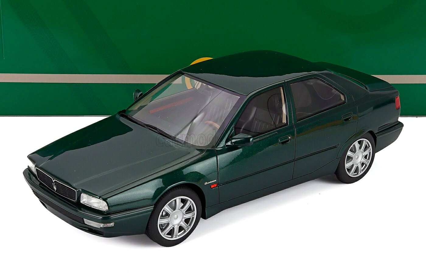 Trademark: CULT-SCALE MODELS Brand: MASERATI Model: QUATTROPORTE 4-SERIES 1994 Scale: 1/18 Manufacturer code: CML224-2 Colour: GREEN Material: RESIN Year: 1994 Notes: LIMITED 100 ITEMS