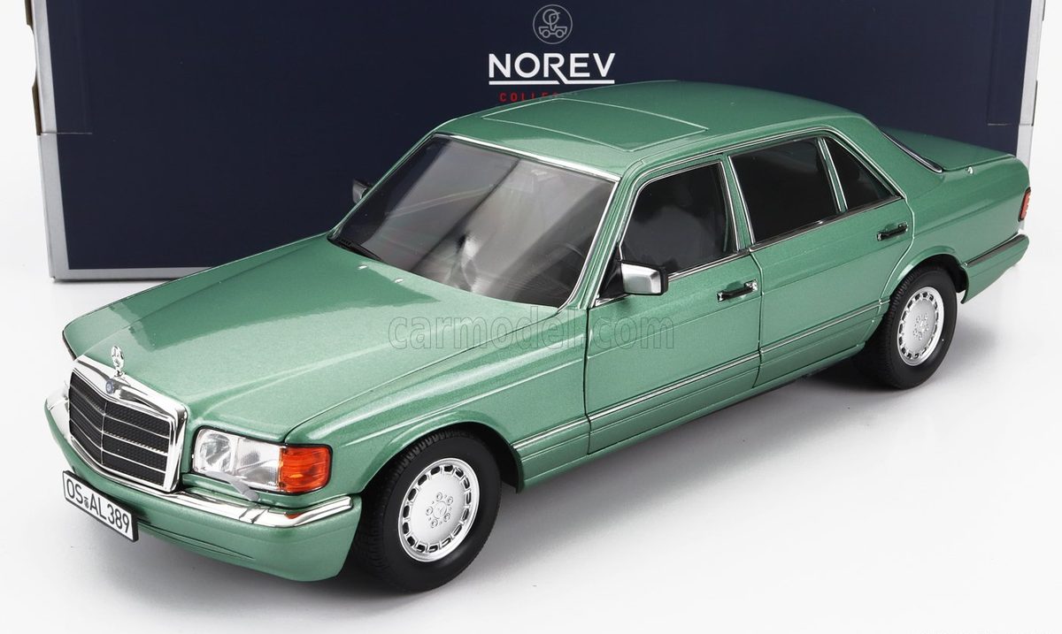 楽天市場】ミニカー 1/18 mercedesの通販