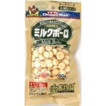 商品説明※ 商品パッケージや仕様につきまして、予告なく変更されることがございます。　 賞味期限表示がございます商品は製造年月から表示期限までになります。予めご了承ください。ミルクの香りがおいしい、消臭剤入りボーロ。おなかにやさしいオリゴ糖入り。スペック【原材料】馬鈴薯澱粉、水飴、砂糖、小麦粉、卵、オリゴ糖、液糖、脱脂粉乳、ミネラル類(カルシウム)、シャンピニオンエキス、膨張剤【保証成分】粗たんぱく質・・・ 1.2%以上粗脂肪・・・ 1.5%以上粗繊維・・・ 0.1%以下粗灰分・・・ 0.6%以下水分・・・ 7.0%以下【エネルギー】100gあたり 380Kcal【給与方法】幼犬〜超小型犬・・・15粒まで小型犬・・・30粒まで中型犬・・・60粒まで大型犬・・・1袋【賞味期限】12ヶ月【商品サイズ】W 115×H 215×D 25 (mm)【原産国または製造地】日本【諸注意】ペットフードとしての用途をお守りください。※ 商品パッケージや仕様につきまして、予告なく変更されることがございます。※ 賞味期限表示がございます商品は、製造年月から表示期限までになります。