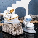 置き物 LEDライト 宇宙飛行士 宇宙飛行士スタイルの光 スペースマン置物ライト 卓上 おもしろ雑貨 照明飾り かわいい デスクトップ飾り オブジェ ギフト プレゼント 宇宙飛行士スタイルランプ 常夜灯の装飾品 Yj6x(3)