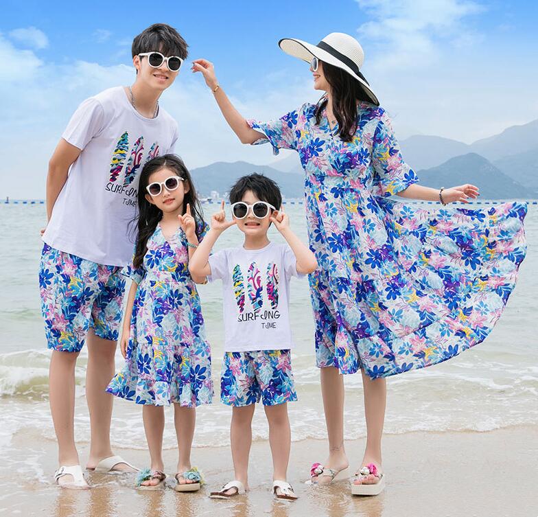親子ペア 衣装 カップル 夏服 ハワイ旅行 花柄 Tシャツ＋半ズボン Vネック ワンピース 親子コーデ ビー..