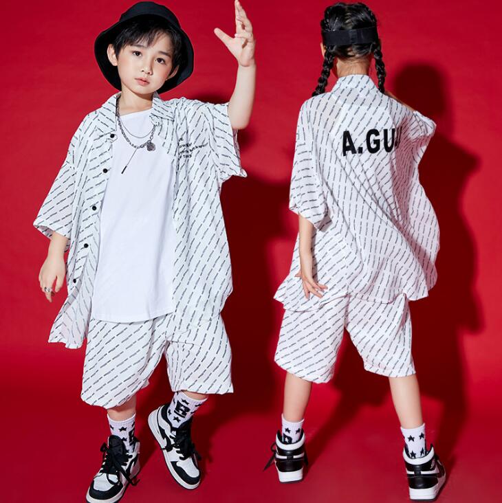 Rakuten - かっこいい ダンス衣装 ジャズ ヒップホップ 子供服 キッズ半袖シャツ 半ズボン パンツセット 男女兼用 ステージ衣装 個性 男の子 女の子 体育祭 文化祭 学園祭 演出服 jazz hiphop breaking