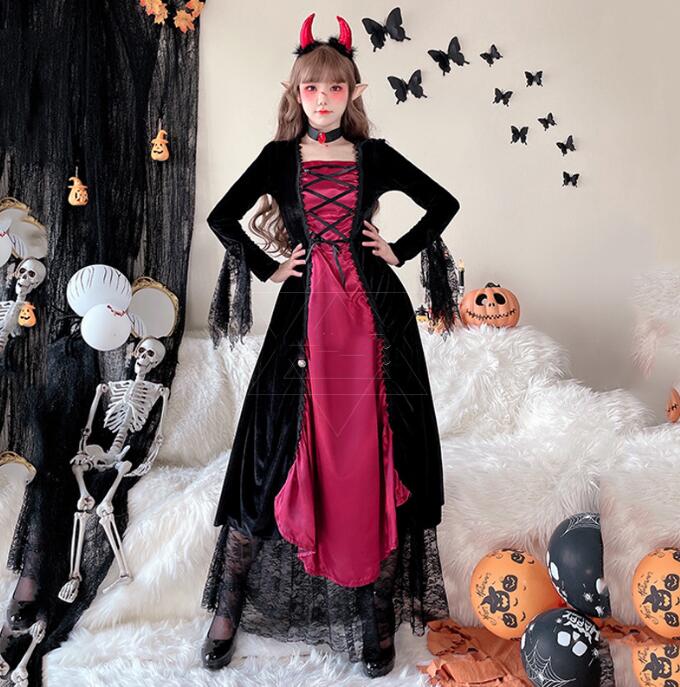 【ハロウィン仮装】大人女性も仮装しやすい魔女コスプレのおすすめは？