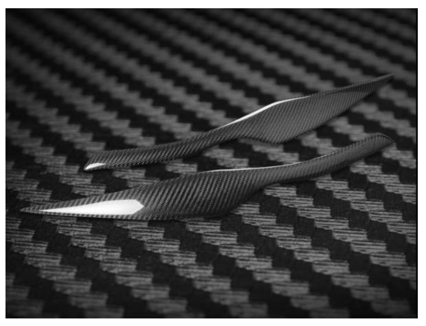 BMW3シリーズ E90フロント ヘッドライトアイライン ガーニッシュ トリムパネル フレームカバーカーボン製2Pセット320i 323i 325i 330i 335i