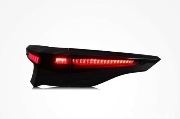 �ȥ西 ������ XL40 2020ǯ - �ȥ�󥯥��ݥ��顼���ס��ơ���饤�� ή��륦���󥫡� �������󥷥�� LED�ơ���饤�ȡ�3P���å�