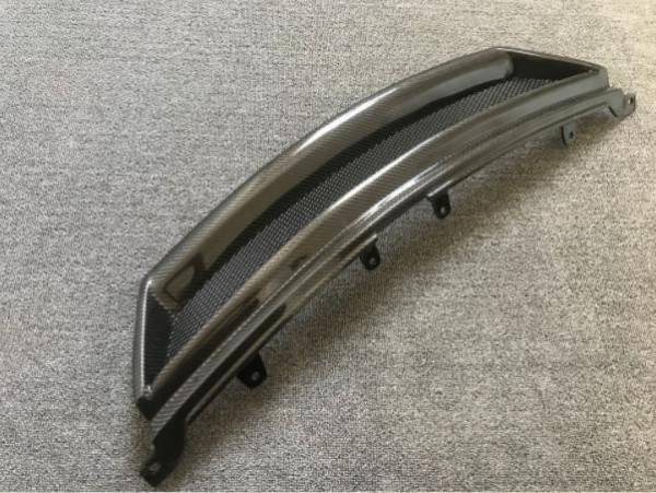 トヨタ マークX GRX120/GRX121/GRX125 2004 - 2009年 高品質 カーボン フロントグリル 外装カスタム 1P