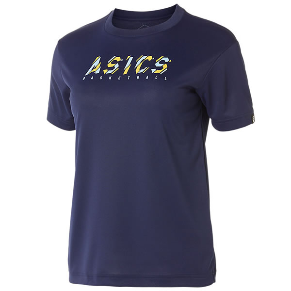 メーカー asics（アシックス） カテゴリー バスケットボール 分類 Tシャツ 商品名 asics（アシックス）　2064A055　400　バスケットボール　ジュニア　Tシャツ　SS TOP　22SS 品番 AS-2064A055-400 カラー・仕様・サイズ サイズ：140/150/160cm カラー：（400）PEACOAT 対象：ジュニア 生産国：ベトナム 商品説明 定番のロゴデザイン。前身にはドライ素材、後身にメッシュ素材を配置。 　 　 　 　 　 　 　 　 ※この商品のカラーは、 （400）PEACOAT となります。