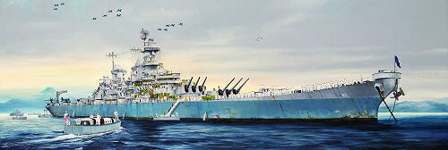 商品説明 発売日 2013 年12 月 ブランド トランペッター 製品仕様 組み立て塗装が必要なプラモデル。別途、接着剤や工具、塗料等が必要。 1/200 スケール未塗装組み立てキット 詳細 トランペッター「1/200 アメリカ海軍戦艦 BB-63 ミズーリ」のプラモデルです。 1944年の就役から1991年までの長期間活躍、現在はハワイ真珠湾にて記念艦として保存されています。製品は完成時全長130cmを超える大型キットです。艦船モデルの真骨頂とも呼べるレーダー、手摺、ラダーパーツは専用エッチングパーツが同梱されています。勿論、50口径40.6cm砲や高角砲も精密に再現されています。完成時用のスタンドも付属したオールインワンキットです。 ※商品の画像は試作品、実機・実車、イメージなどを内容の補助的説明として、掲載いたしておりますので実際の商品と異なる場合が御座います。 注意事項 ・当店でご購入された商品は、原則として、「個人輸入」としての取り扱いになり、すべて 中国の江蘇省からお客様のもとへ直送されます。 ・ご注文後、2-3 営業日以内に配送手続きをいたします。 配送作業完了後、1-2 週間程度 でのお届けとなります。 ・個人輸入される商品は、すべてご注文者自身の「個人使用・個人消費」が前提となります ので、 ご注文された商品を第三者へ譲渡・転売することは法律で禁止されております。 ・関税・消費税が課税される場合があります。詳細はこちらご確認下さい。 ＊色がある場合、モニターの発色の具合によって実際のものと色が異なる場合がある