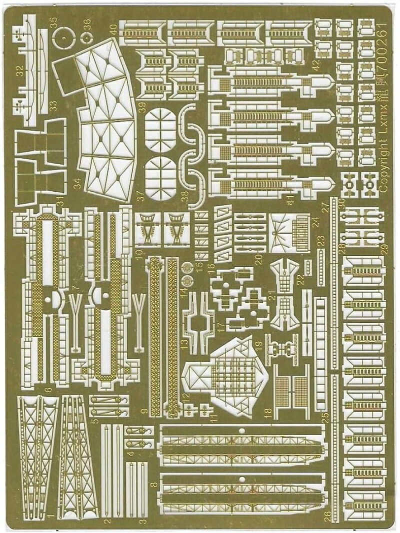 LONGXING 1/700 アメリカ海軍 重巡洋艦ニュー・オリンズ級 (ニューオリンズ CA-32/ アストリア CA-34/ ミネアポリス CA-36/タスカルーサ CA-37/サンフランシスコ CA-38/クインシー CA-39/ヴィンセンス CA-44)エッチングパーツ基本セットFOR トランペッター/ピットロード