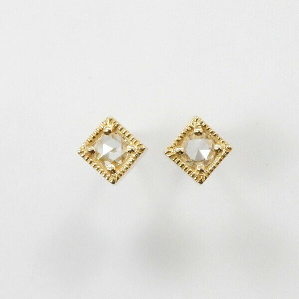 ローズカット　ダイヤモンド　ピアス　芯位置ひし形　18金ゴールドローズカットダイヤモンド3ミリ ピアス typeAAA(太さ0.9mmx長さ10mm芯・シリコンキャッチ付)