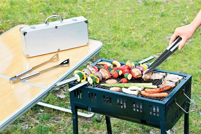 バーベキューの達人セット バーベキュー BBQ ツールセット ジュラルミンケース トング 焼肉 キャンプ 串 キャンプ用品 キャンプ道具 料理セット 調理器具 バーベキューセット アウトドア キャンプグッズ キッチンツールセット aandi-10003142 リリータ生活倶楽部 サンプル画像3