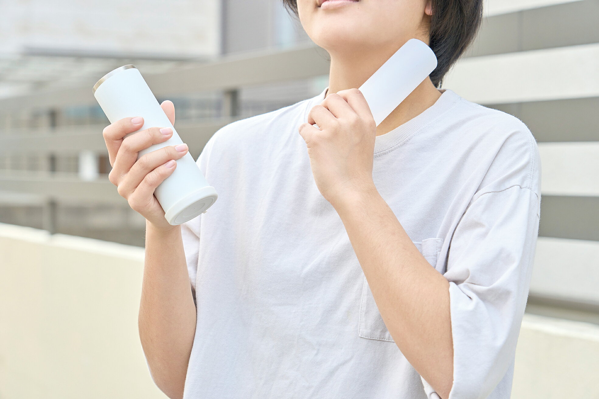 真空二重 ステンレス ホルダー イン 氷嚢 ひょうのう ストラップ付 アイシング 氷...