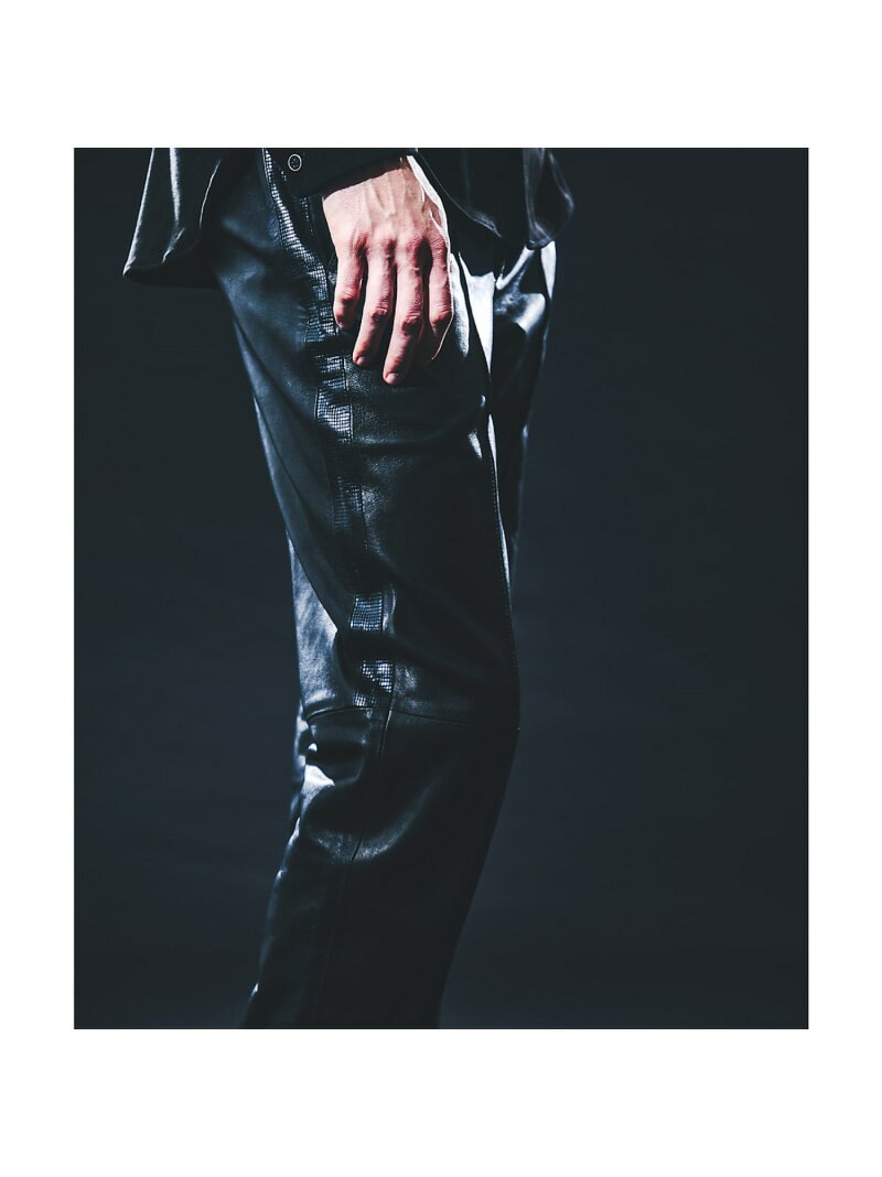 【25AW/セットアップ対応】レザー テーパード スラックスパンツ 5351POUR LES HOMMES ゴーサンゴーイチプールオム パンツ スラックス・ドレ...