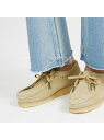 Rouge vif la cle（ルージュ・ヴィフ ラクレ）【CLARKS/クラークス】 ワラビー / ミドル ブーツ型番：04480162003-7W-5D KD0792【採寸】サイズ:4.5,日本サイズ:23cm,ヒール:3cmサイズ:5,日本サイズ:24cm,ヒール:3cmサイズ:5.5,日本サイズ:25cm,ヒール:3cm商品のサイズについて【商品詳細】ベトナム素材：羊革サイズ：4.5、5、5.5※画面上と実物では多少色具合が異なって見える場合もございます。ご了承ください。商品のカラーについて 【予約商品について】 ※「先行予約販売中」「予約販売中」をご注文の際は予約商品についてをご確認ください。■重要なお知らせ※ 当店では、ギフト配送サービス及びラッピングサービスを行っておりません。ご注文者様とお届け先が違う場合でも、タグ（値札）付「納品書 兼 返品連絡票」同梱の状態でお送り致しますのでご了承ください。 ラッピング・ギフト配送について※ 2点以上ご購入の場合、全ての商品が揃い次第一括でのお届けとなります。お届け予定日の異なる商品をお買い上げの場合はご注意下さい。お急ぎの商品がございましたら分けてご購入いただきますようお願い致します。発送について ※ 買い物カートに入れるだけでは在庫確保されませんのでお早めに購入手続きをしてください。当店では在庫を複数サイトで共有しているため、同時にご注文があった場合、売切れとなってしまう事がございます。お手数ですが、ご注文後に当店からお送りする「ご注文内容の確認メール」をご確認ください。ご注文の確定について ※ Rakuten Fashionの商品ページに記載しているメーカー希望小売価格は、楽天市場「商品価格ナビ」に登録されている価格に準じています。 商品の価格についてRouge vif la cleRouge vif la cleのモカシン・デッキシューズシューズ・靴ご注文・お届けについて発送ガイドラッピンググッズ3,980円以上送料無料ご利用ガイド