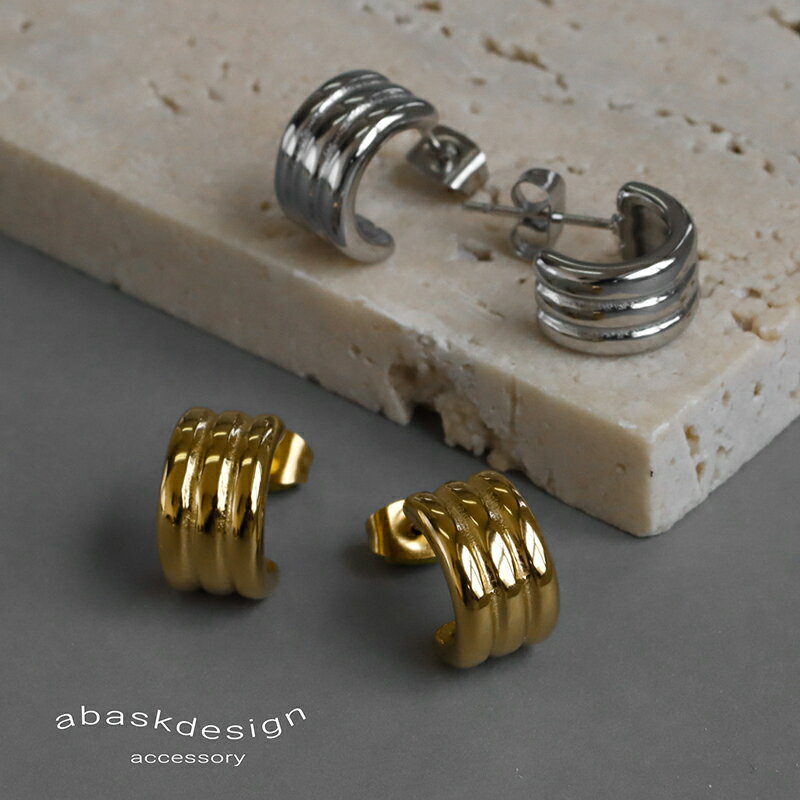 ピアス 多重フープピアス 金属アレルギー対応 サージカルステンレス フープピアス 3連風 多重デザイン ゴールド シルバー 小さめ シンプル カジュアル オフィ...