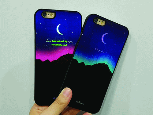 iPhone SE (第3世代) ケース カバー Dparks Twinkle Case オーロラムーンライト [iPhone SE2/8/7] キラキラ 光る ホログラム プレゼント 韓国 おもしろい ブランド