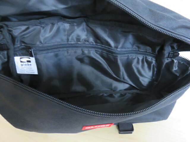 ��GLOBE�ʥ������֡ˢ�BAR SHOULDER PACK���֥�å�