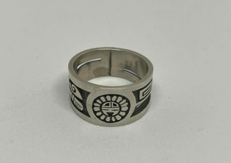 ■インディアンジュエリー■HOPI族（ホピ族）Lucion Koinva■指輪 リング（HOPI-R-012) ■21号■サンフェイス■アリゾナ北部現地買付