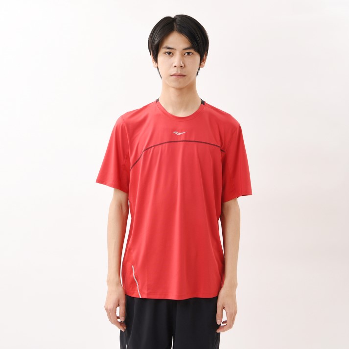 【Sauconyアパレル】 サッカニー M DRAFTY SHORT SLEEVE ランニングシャツ SAM800214-RED　Saucony RED