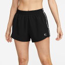 【NIKE】 ナイキ W AIR MR 3' BR SHORT ショートパンツ FB7619 010BLACK/WHITE 【ご注意】こちらの商品は弊社実店舗からも集約(入荷)するため、「靴箱の破損、色あせ、プライス貼付、剥がし跡」「靴箱内の包装用紙破れ、商品タグなどが無い状態」「履きジワやボンドの付着、若干のシミ、汚れ」が生じる場合がございます。また、正規の靴箱が著しく破損している状態時には代替の靴箱を使用する場合もございます。尚、弊社実店舗から集約しました商品は検品を行って販売可能な商品をご案内致しております。その為、商品の状態の指定はできませんので予めご了承下さい。※こちらの商品につきましては下記ご利用ガイドをご確認下さい。■ご利用ガイド FB7619-010《商品説明》この軽量ショーツパンツなら長距離のランニングも安心。 なめらかで速乾性に優れたウーブン素材で、自由で快適に走れます。特長軽量素材が、汗を肌から逃がしてすばやく蒸発。さらりと快適な状態をキープします。ウエストのドローコードで、ぴったりのフィット感に調節可能。ブリーフライナーでさらにカバーしてサポート。 サイズ目安はこちら 【NIKE ウィメンズ ボトムス (アジアンサイズ） 目安】素材=ポリエステル・本体:ポリエステル 86%,ポリウレタン 14% 【ご購入前に必ずこちらをご確認ください。 】 [ABCMART][ABCmart][abcmart][ABCマート][abcマート][エービーシーマート][エービーシー][エービーシー マート][バーゲン]