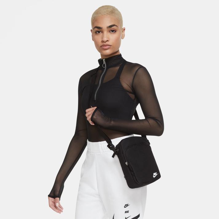 【NIKE】 ナイキ U HERITAGE CROSSBODY バッグ DB0456