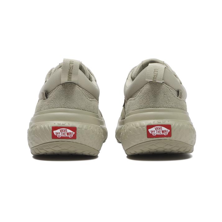 【VANS】 ヴァンズ MTE UltraRange Neo VR3 ウルトラレンジ VN000CWESAG