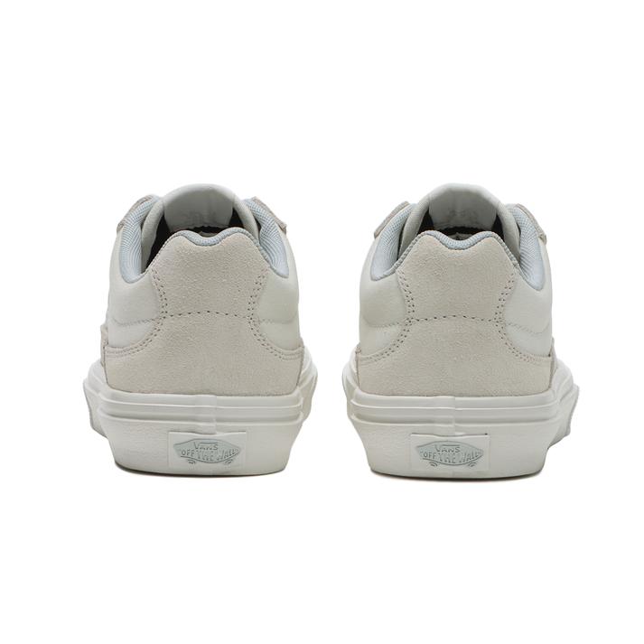 【VANS】 ヴァンズ FINN フィン V3938 EG
