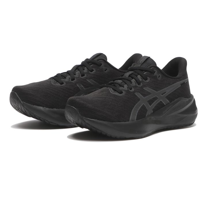 【ASICS】 アシックス W VERSABLAST 4 W バーサブラスト 4 1012B775.001 BLACK/G GREY【ご注意】こちらの商品は弊社実店舗からも集約(入荷)するため、「靴箱の破損、色あせ、プライス貼付、剥がし跡」「靴箱内の包装用紙破れ、商品タグなどが無い状態」「履きジワやボンドの付着、若干のシミ、汚れ」が生じる場合がございます。また、正規の靴箱が著しく破損している状態時には代替の靴箱を使用する場合もございます。尚、弊社実店舗から集約しました商品は検品を行って販売可能な商品をご案内致しております。その為、商品の状態の指定はできませんので予めご了承下さい。※こちらの商品につきましては下記ご利用ガイドをご確認下さい。■ご利用ガイド VERSABLAST 4は、さまざまなワークアウトやランニングに対応する多用途なシューズです。よりやわらかく、より軽く、さまざまなアクティビティで快適な履き心地を提供。シューズのエネルギーリターンに着目し、反発性を高め、足元の素早い動きをサポート。 サイズ目安はこちら【サイズ目安】(個人差がございますので、あくまでも目安とお考え下さい。)このシューズの作りは標準です。素材=人工皮革（=合成皮革）・合成繊維【ご購入前に必ずこちらをご確認ください。 】 [ABCMART][ABCmart][abcmart][ABCマート][abcマート][エービーシーマート][エービーシー][エービーシー マート]