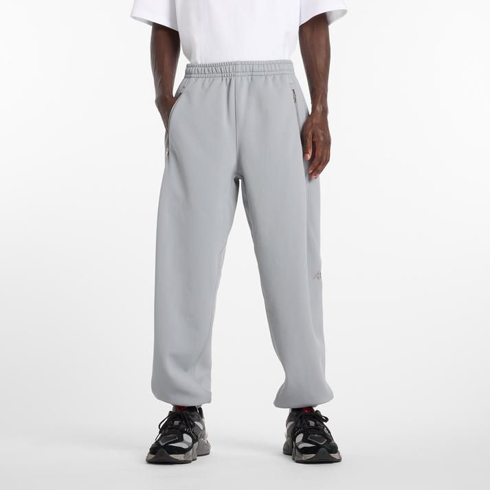 【New Balance】 ニューバランス M NB GREY ジョガーPT パンツ MB61H8KTYST YST【ご注意】こちらの商品は弊社実店舗からも集約(入荷)するため、「靴箱の破損、色あせ、プライス貼付、剥がし跡」「靴箱内の包装用紙破れ、商品タグなどが無い状態」「履きジワやボンドの付着、若干のシミ、汚れ」が生じる場合がございます。また、正規の靴箱が著しく破損している状態時には代替の靴箱を使用する場合もございます。尚、弊社実店舗から集約しました商品は検品を行って販売可能な商品をご案内致しております。その為、商品の状態の指定はできませんので予めご了承下さい。※こちらの商品につきましては下記ご利用ガイドをご確認下さい。■ご利用ガイド ヴィンテージインスパイアのジョガーパンツ。・NBアーカイブから、トラックトップのカットラインを拾って現代風にアップデート。 サイズ目安はこちら素材=コットン（=綿）・ポリエステル上記サイズ表は各部位の目安寸法となります。製品の仕上がり寸法ではございません。こちらの商品は商品不良を除く返品・交換はお受け致しかねます。商品を入れる袋が破損していた場合、代用（他メーカーを含）の袋を使用する場合がございます。商品保護を主としたものですので、どうかご了承下さい。【ご購入前に必ずこちらをご確認ください。 】 [ABCMART][ABCmart][abcmart][ABCマート][abcマート][エービーシーマート][エービーシー][エービーシー マート]