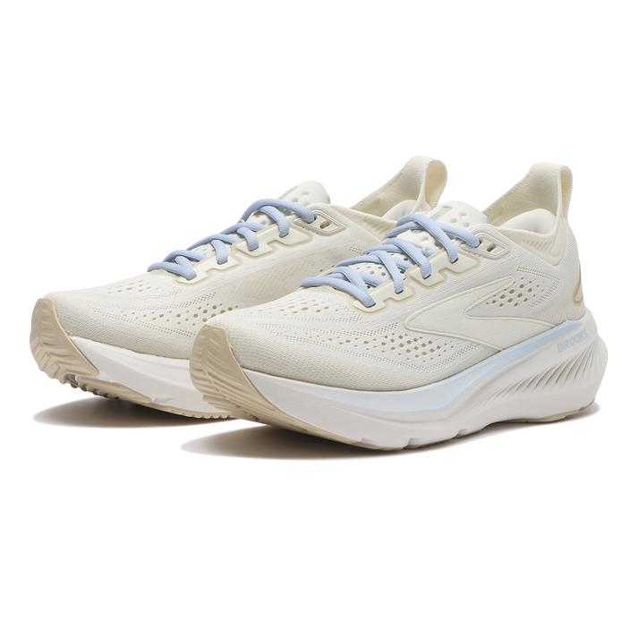 【BROOKS】 ブルックス W Glycerin 23 W Glycerin 23 BRW 4652 SN【ご注意】こちらの商品は弊社実店舗からも集約(入荷)するため、「靴箱の破損、色あせ、プライス貼付、剥がし跡」「靴箱内の包装用紙破れ、商品タグなどが無い状態」「履きジワやボンドの付着、若干のシミ、汚れ」が生じる場合がございます。また、正規の靴箱が著しく破損している状態時には代替の靴箱を使用する場合もございます。尚、弊社実店舗から集約しました商品は検品を行って販売可能な商品をご案内致しております。その為、商品の状態の指定はできませんので予めご了承下さい。※こちらの商品につきましては下記ご利用ガイドをご確認下さい。■ご利用ガイド BROOKSよりGLYCERIN 23（グリセリン23）が登場。ゾーンごとに窒素を注入したDNA TUNED フォームを前作よりも2mm厚く搭載。ソフトで柔らかな着地と、反発力のある蹴り出しが、1マイルごとに楽しさを高めてくれます。新しいエンジニアードニットアッパーは、通気性とフィット感を両立。足に優しくフィットしながら、長時間のランでも快適さが持続します。幅広のプラットフォームに加え、かかとからつま先までのチューニングが、スムーズで安定感のある重心移動を実現。走りがブレずに、安心してペースを保つことができます。スペック:オフセット 8mm / 重さ 272g (25.5cm) サイズ目安はこちら【サイズ目安】(個人差がございますので、あくまでも目安とお考え下さい。)このシューズの作りは標準です。素材=人工皮革（=合成皮革）・合成繊維・合成樹脂・ゴム・ポリエステル【ご購入前に必ずこちらをご確認ください。 】 [ABCMART][ABCmart][abcmart][ABCマート][abcマート][エービーシーマート][エービーシー][エービーシー マート]