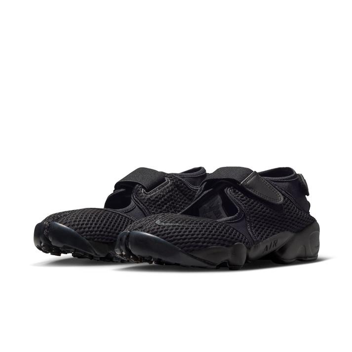 エアリフト　24センチ　黒 NIKEエアリフト】私もデビューしました！ | LEE