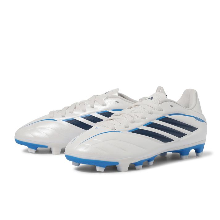キッズ 【ADIDAS】 アディダス 21-245 COPA PURE IV CLUB FXG J コパ ピュア IV クラブ FXG KI3113 ZERO/DARK/LUCI【ご注意】こちらの商品は弊社実店舗からも集約(入荷)するため、「靴箱の破損、色あせ、プライス貼付、剥がし跡」「靴箱内の包装用紙破れ、商品タグなどが無い状態」「履きジワやボンドの付着、若干のシミ、汚れ」が生じる場合がございます。また、正規の靴箱が著しく破損している状態時には代替の靴箱を使用する場合もございます。尚、弊社実店舗から集約しました商品は検品を行って販売可能な商品をご案内致しております。その為、商品の状態の指定はできませんので予めご了承下さい。※こちらの商品につきましては下記ご利用ガイドをご確認下さい。■ご利用ガイド 若きフットボーラーのために作られた、Copa Pure IV Clubは、クラシックなスタイルとモダンなイノベーションを組み合わせたシューズで、快適さとコントロール性能をバランスよく実現。合成素材のアッパーは柔軟性を発揮し、高反発のボールコントロールが可能。フローティングシュータンはレース付きで、フィット感を手軽に調整でき、安定した履き心地をキープ。取り外し不可なスタッドは、さまざまなグラウンドで信頼性の高いグリップ力を発揮。大胆なコパの仕様とアディダスのブランドで仕上げられたこのシューズは、プレーに自信と躍動感をプラス。自由に、そして集中してプレーできる設計。 サイズ目安はこちら【サイズ目安】(個人差がございますので、あくまでも目安とお考え下さい。)このシューズの作りは標準です。素材=人工皮革（=合成皮革）【ご購入前に必ずこちらをご確認ください。 】 [ABCMART][ABCmart][abcmart][ABCマート][abcマート][エービーシーマート][エービーシー][エービーシー マート]
