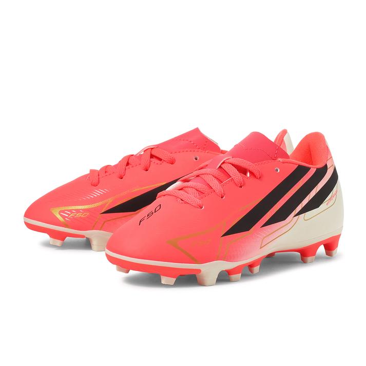 キッズ 【ADIDAS】 アディダス 21-245F50 HYPERFAST CLUB FxG J F50 ハイパーファースト クラブ FxG KK1307 SOLA/CORE/GOLD【ご注意】こちらの商品は弊社実店舗からも集約(入荷)するため、「靴箱の破損、色あせ、プライス貼付、剥がし跡」「靴箱内の包装用紙破れ、商品タグなどが無い状態」「履きジワやボンドの付着、若干のシミ、汚れ」が生じる場合がございます。また、正規の靴箱が著しく破損している状態時には代替の靴箱を使用する場合もございます。尚、弊社実店舗から集約しました商品は検品を行って販売可能な商品をご案内致しております。その為、商品の状態の指定はできませんので予めご了承下さい。※こちらの商品につきましては下記ご利用ガイドをご確認下さい。■ご利用ガイド 「Cause Chaos」のデザインコンセプトを体現した、ピッチで存在感を放つための一足。デボス加工を施した合成素材のアッパーがスピード感を前面に押し出す。ボールタッチに繊細な感覚をもたらす設計。乾いた天然芝のファームグラウンドで安定したグリップ力を発揮するアウトソールが、ベストなプレーを目指すジュニアを支える。FG/MG仕様で、天然芝にも人工芝にも対応。さまざまなピッチ環境でプレーするジュニアに応える設計。軽量のフローティングシュータンが快適さを高め、プレーに没頭できる。内側と外側に配したアイコニックなスリーストライプスが、アディダスらしいスタイルを表現。実用的なパフォーマンスとともに、プレーの一瞬一瞬をサポートする。 サイズ目安はこちら【サイズ目安】(個人差がございますので、あくまでも目安とお考え下さい。)このシューズの作りは標準です。素材=人工皮革（=合成皮革）【ご購入前に必ずこちらをご確認ください。 】 [ABCMART][ABCmart][abcmart][ABCマート][abcマート][エービーシーマート][エービーシー][エービーシー マート]