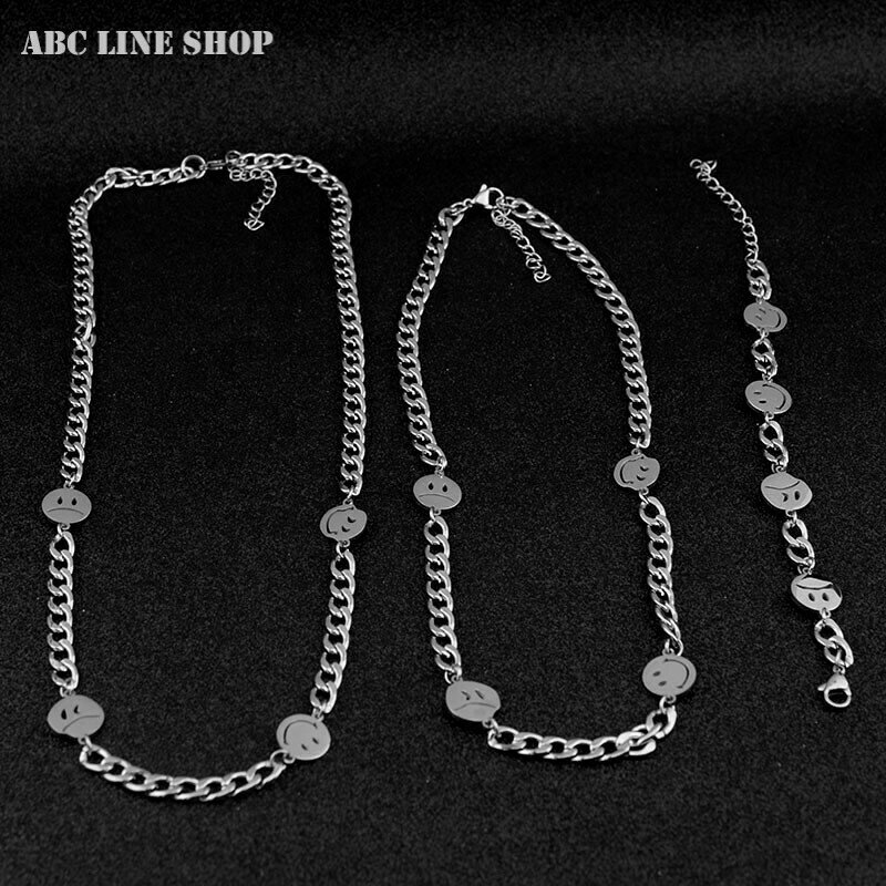 ネックレス / ブレスレット スマイル ニコちゃん ステンレス 海外 セレブ 韓国ファッション ユニセックス オルチャンアクセサリー 人気ファッションアイテム